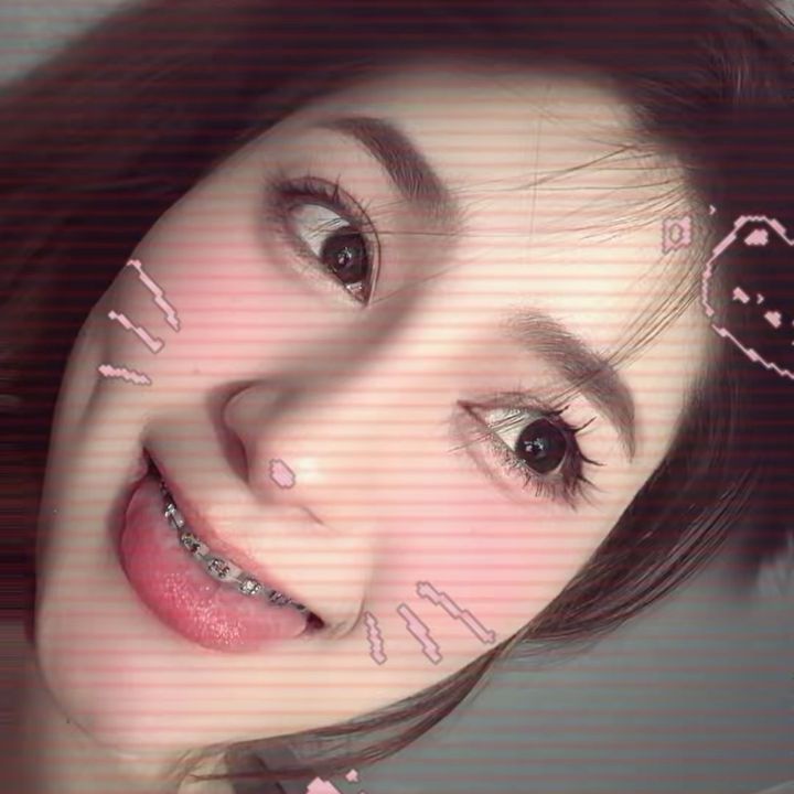นุ๊กไหน.