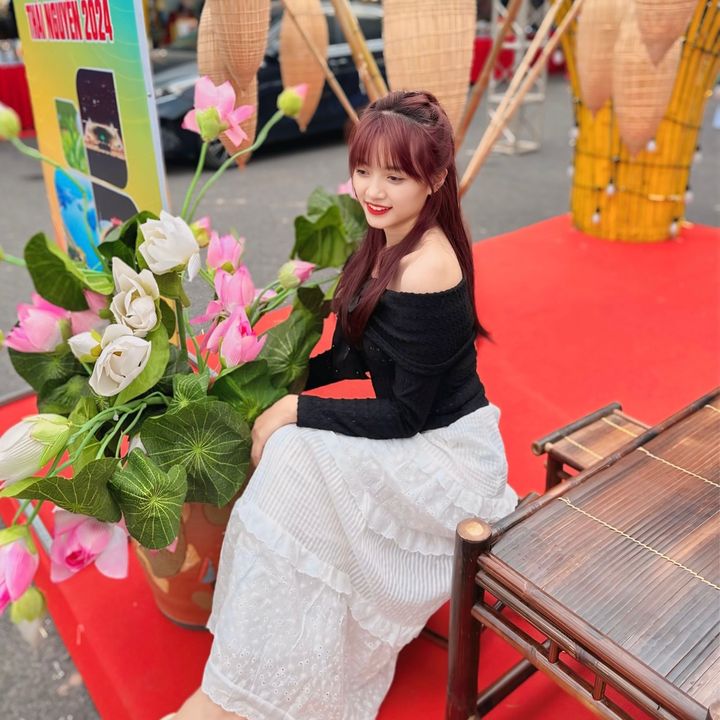 Hoa Thạch