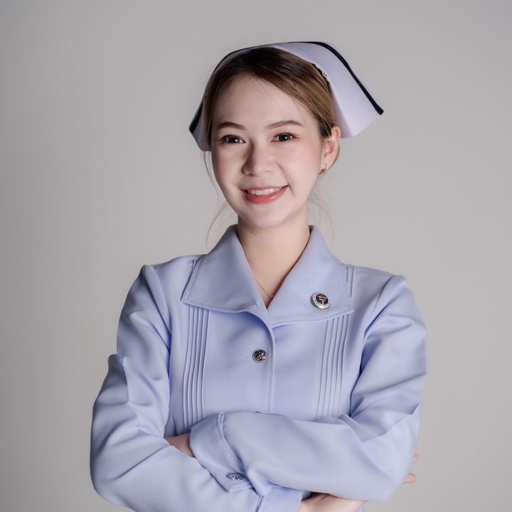 พยาบาลลูกเกดดด(400k)🌈