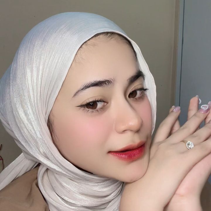 ชากีร่าที่อ้วนๆ นั่นแหละ ☺️