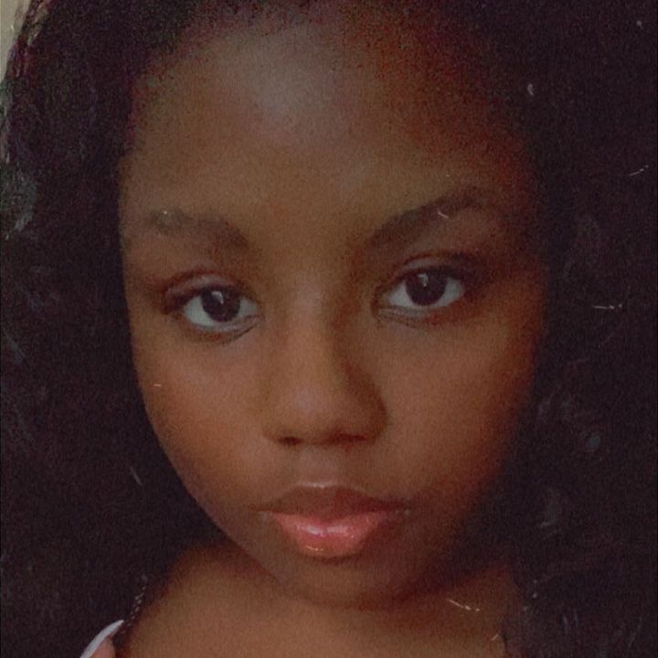 LusciousPinkk29