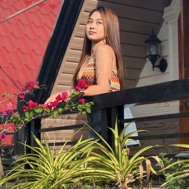 Maria Metz Villalobos