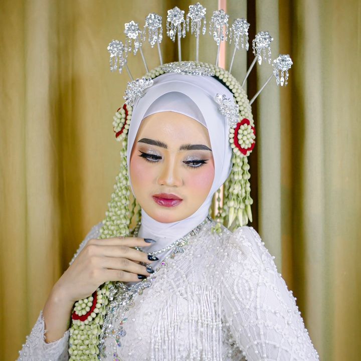 Nyiwa_makeup