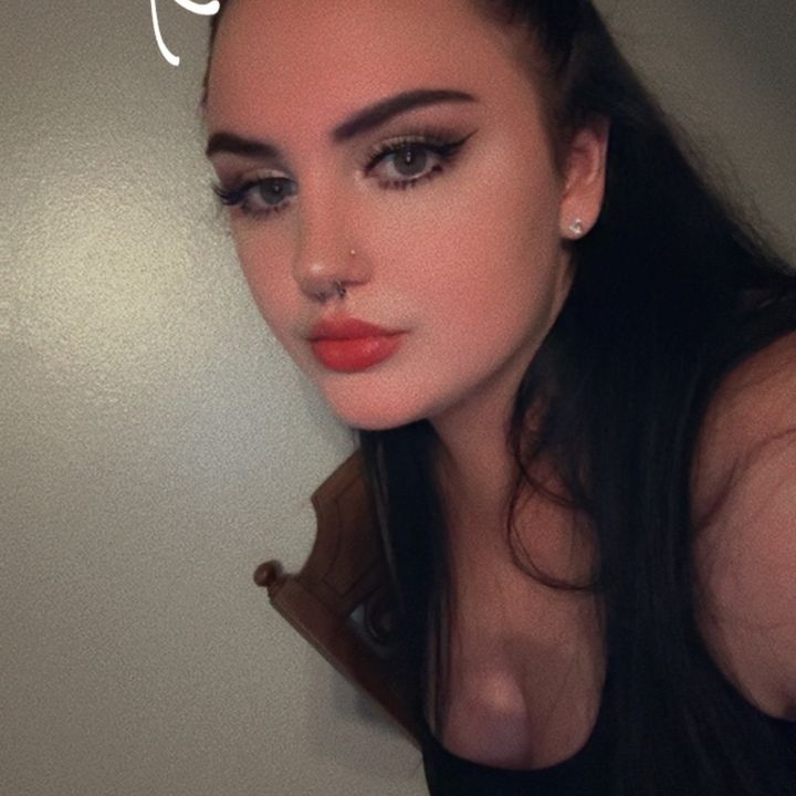 Meg🖤