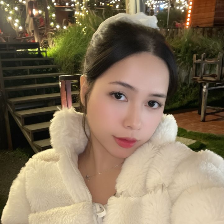 Em bé 30 tủi