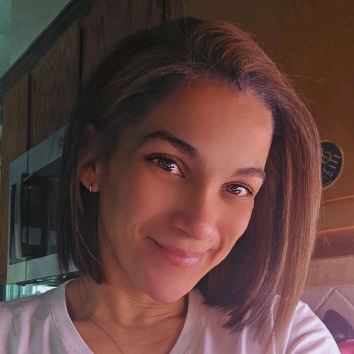Naniie_Rosariio