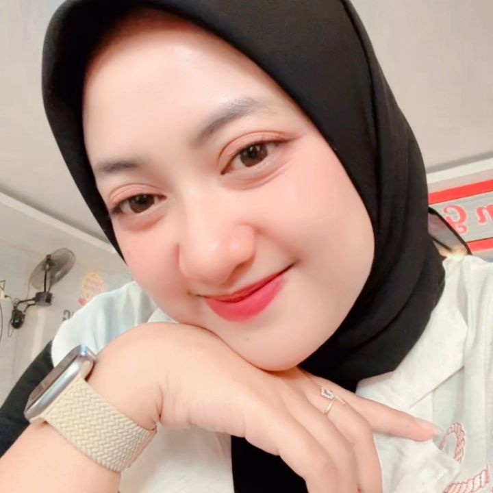 vivi_okii