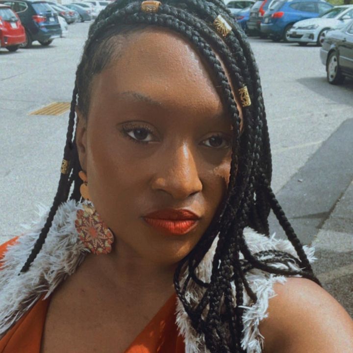Sharee Lynette