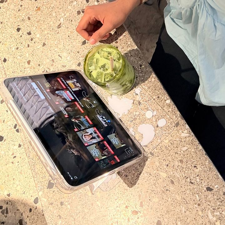 1%