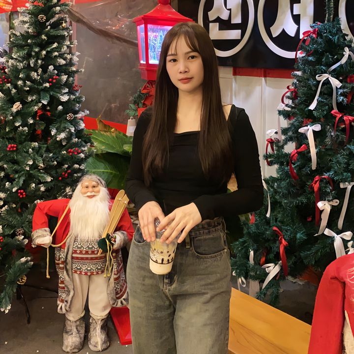 จอยลี่ จอยลี่