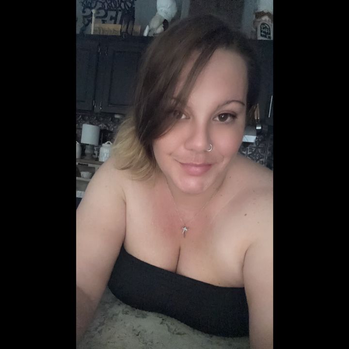 🎀𝓣𝓪𝓵𝓲 𝓝𝓲𝓬𝓱𝓸𝓵𝓮🎀
