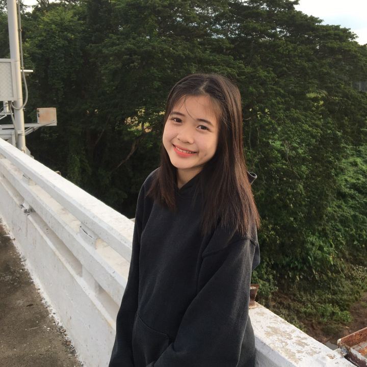 สุภัสสร.