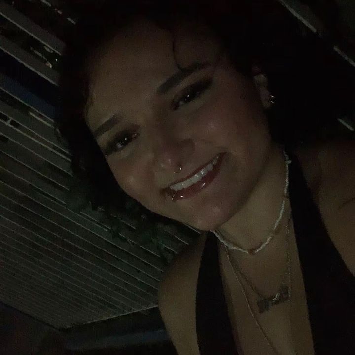 Lara Júlia