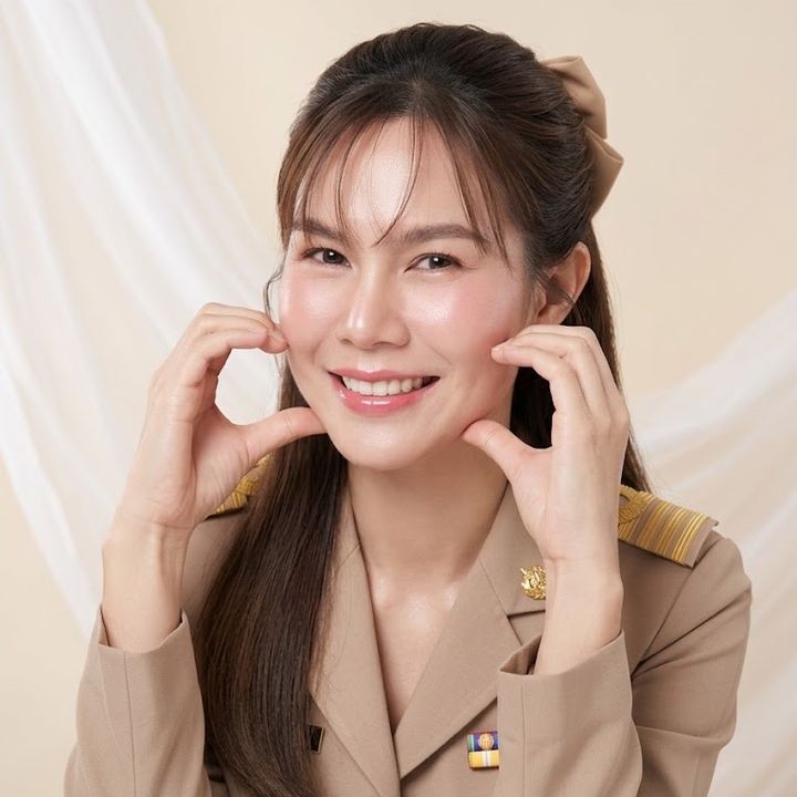 ครูฟ้ารี่ขายไม้แบด