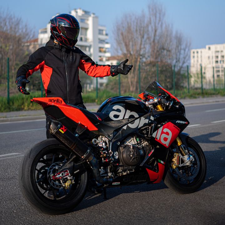 MOTOCICLISTA29