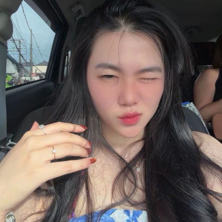 Melly A