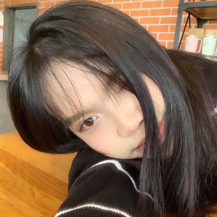 พล๊อยพลอย