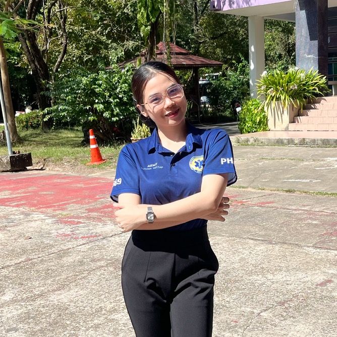 มอมอ🧸