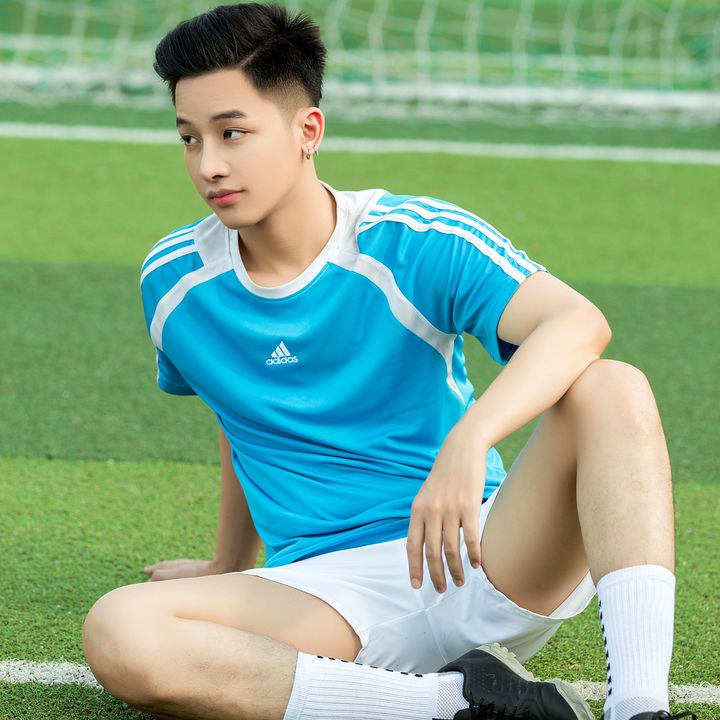 Tâm Đang Tập Gym