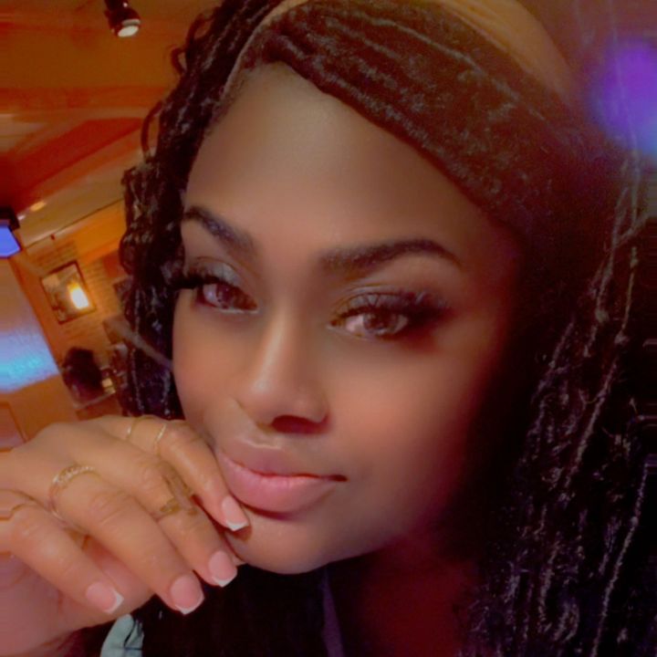 🫡DoⓂ️onique Carson
