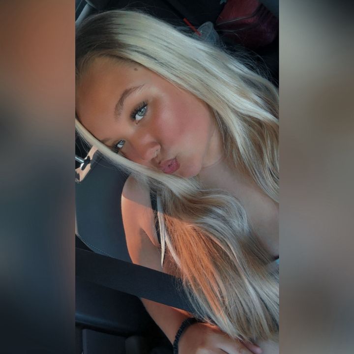 nicole 🦋