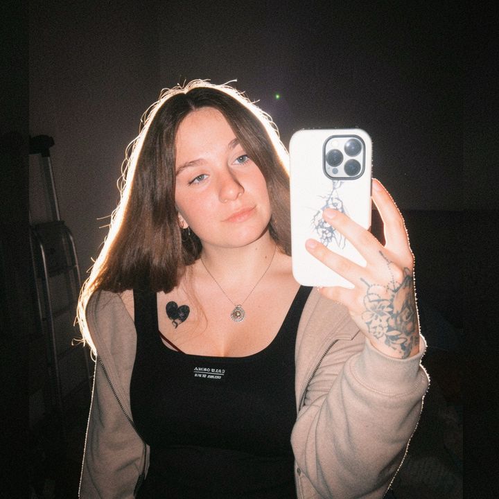 𝐌𝐢𝐥𝐥𝐢