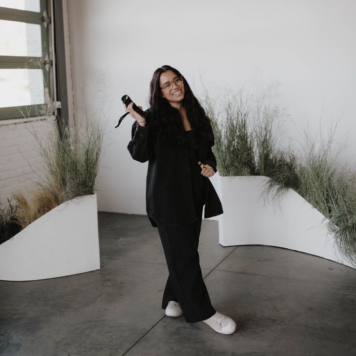 Karina — Wedding Photographer