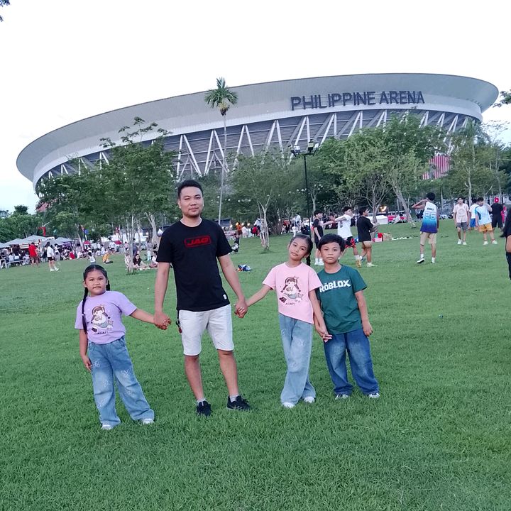 LUCKY🍀 𝓶𝓸𝓶 𝓸𝓯 3