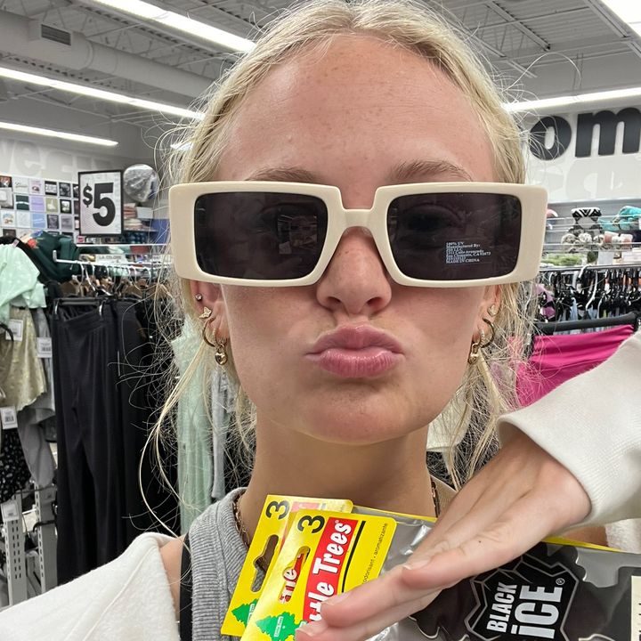 lizzy g