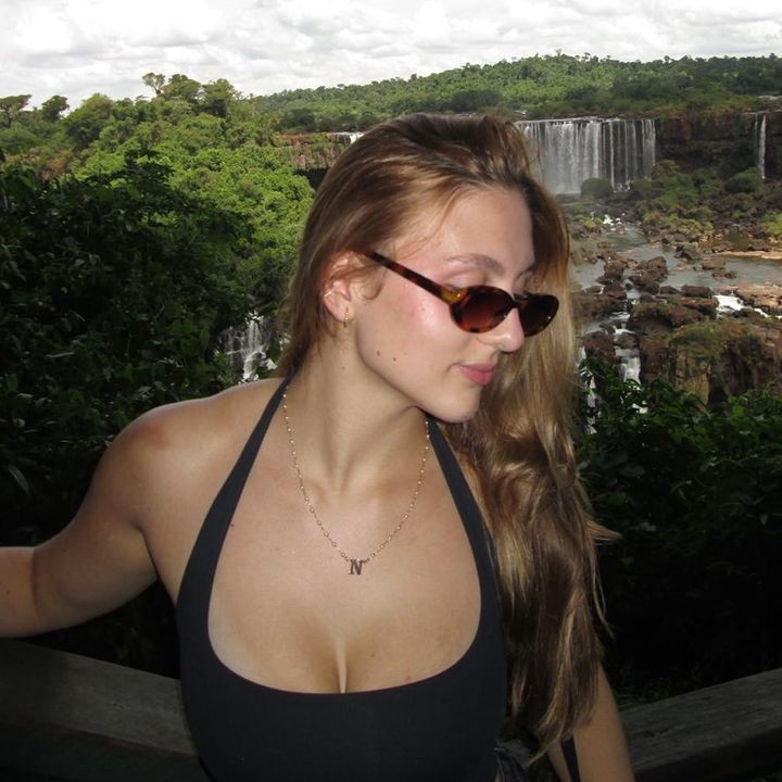 Nicoly Gill