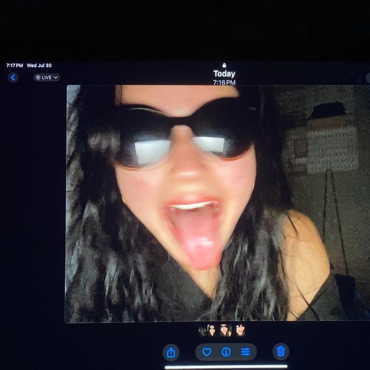 💋