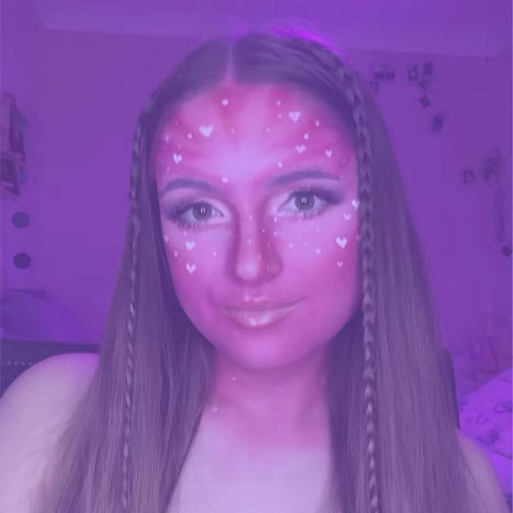 Chloe’s makeup