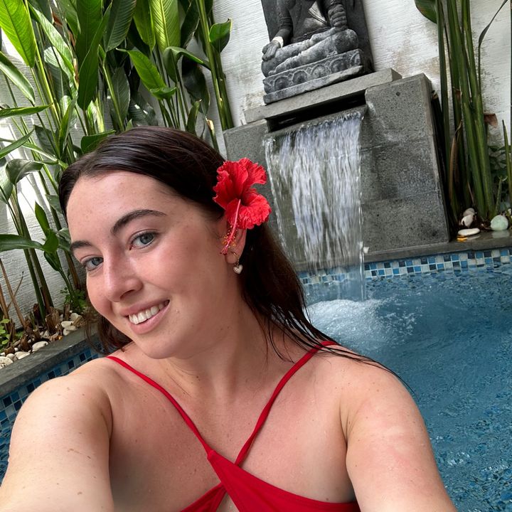 Amy | Bali🌴🌺