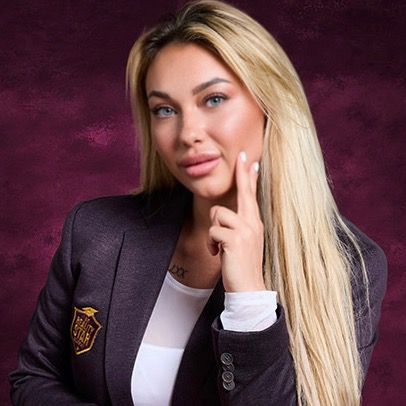 Vanessa - RealityStarAcademy🩷
