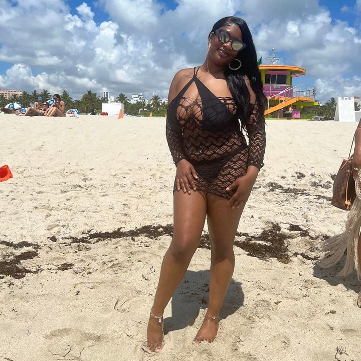 sexy black🕷️