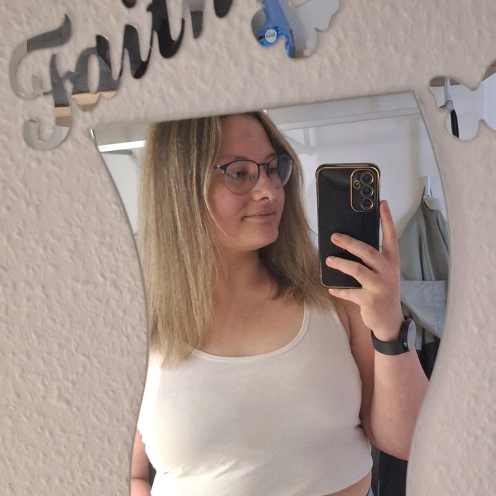 Toni