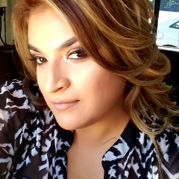 Nina Flores