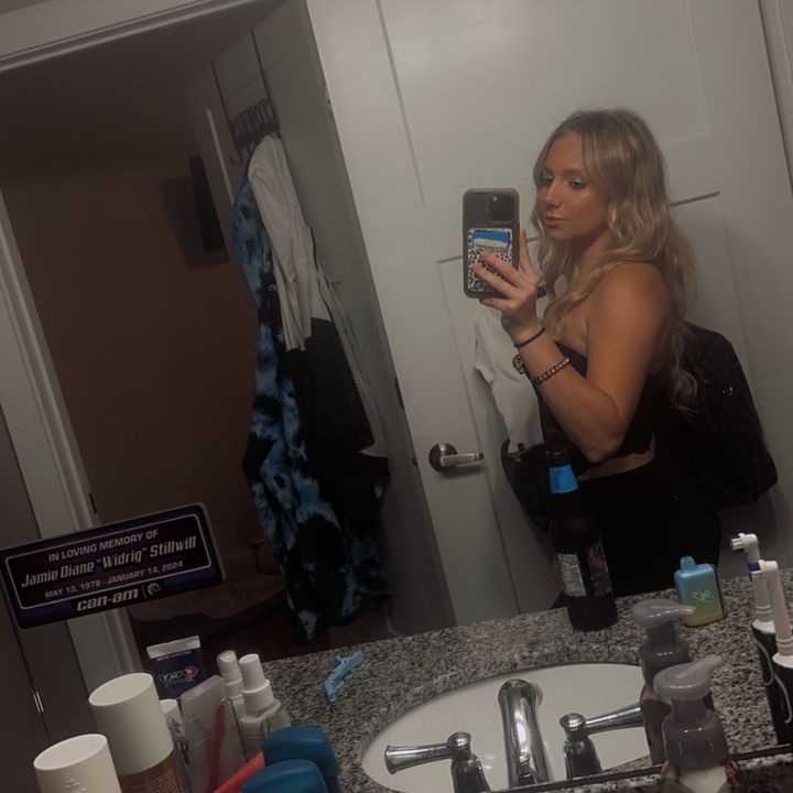 Kylie | SAHM