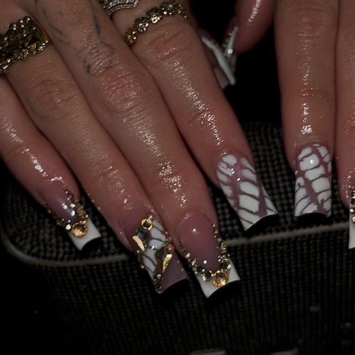 setsbyscilla_