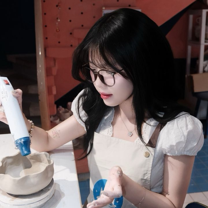 TPhương Rì Viu Tùm Lum 🐥