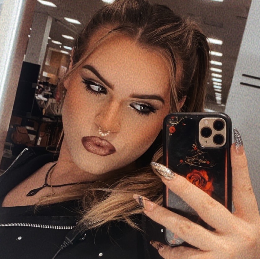 WaveMUA Official