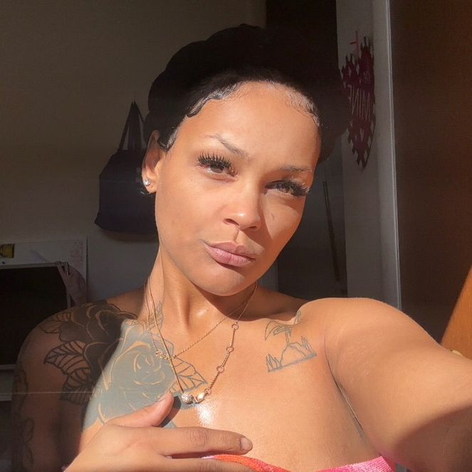 prettyfacelexx__
