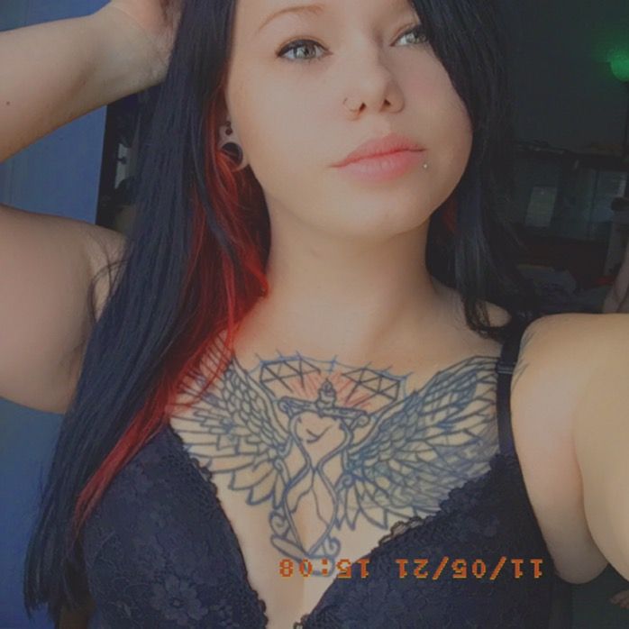 𝓚𝓪𝓽𝓮𝓵𝔂𝓷𝓷🖤🥀
