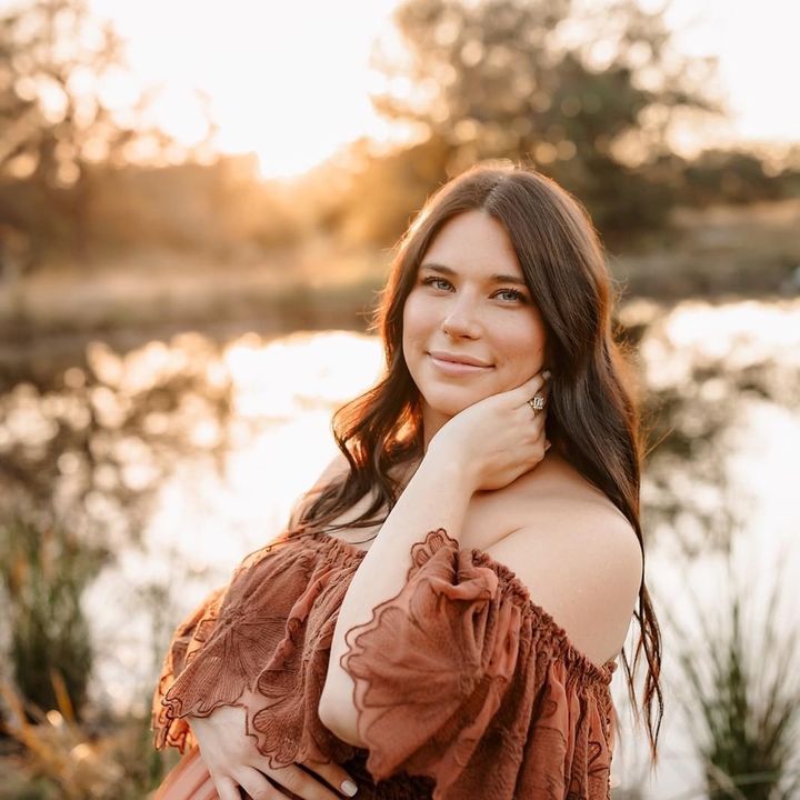 ☀️ Madison | SAHM | 💛