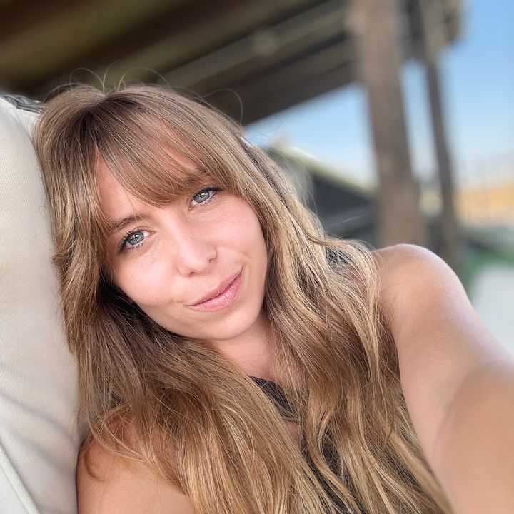 elena.azal