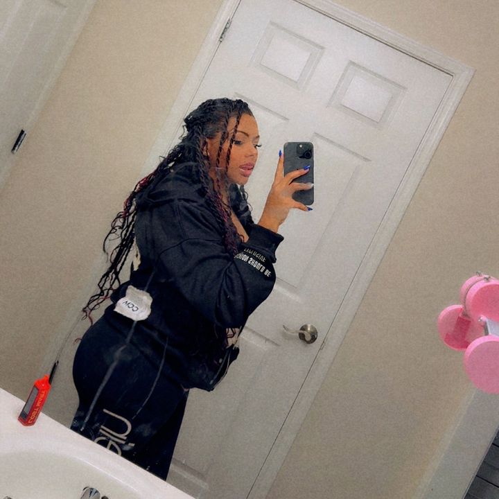 𝓟𝓻𝓮𝓽𝓽𝔂 𝓡𝓮𝓭🦴❤️‍🔥👑