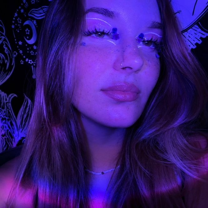 𝙹 𝙾 𝚂 𝙴 𝙿 𝙷 𝙸 𝙽 𝙴
