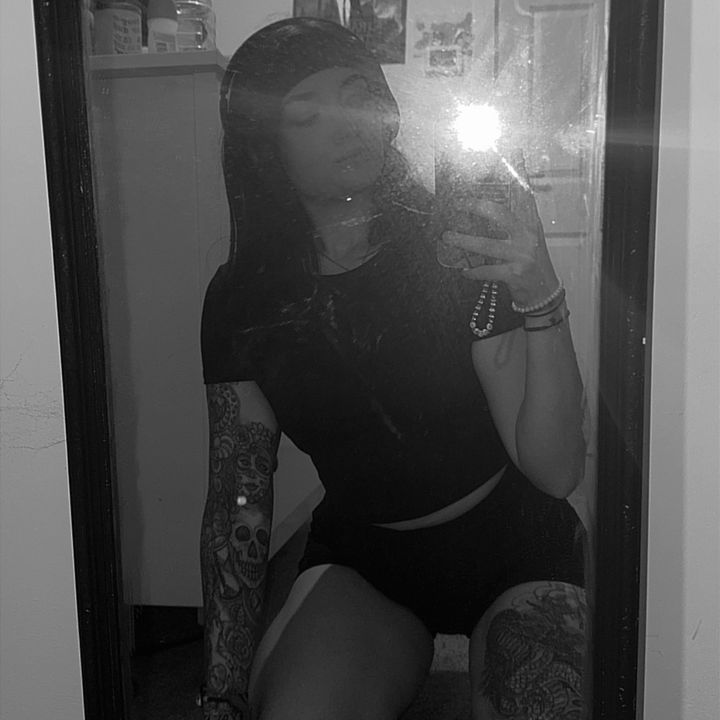𝐌𝐎𝐋𝐙 🦇