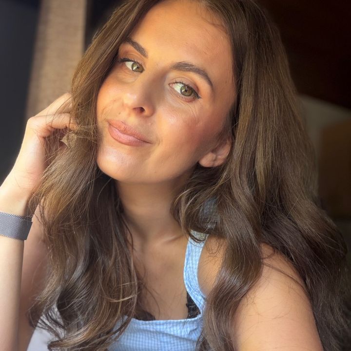 Amina.