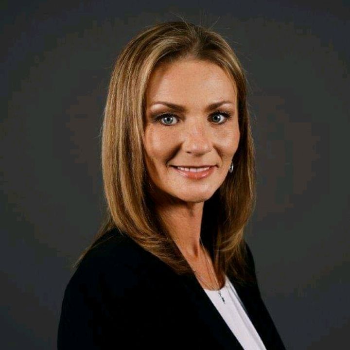 Jennifer Stapleton